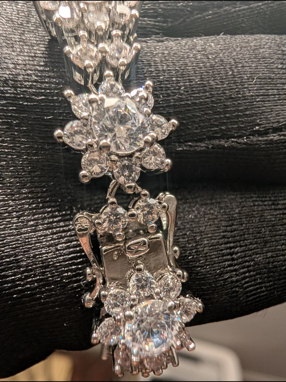 21 Carat Moissanite VVS1 Bracelet 💎 Looks Like Diamonds 💎 - Picture 14 of 16